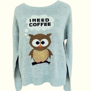 New with tags Almost Famous Heather Gray crew neck owl sweater size M.